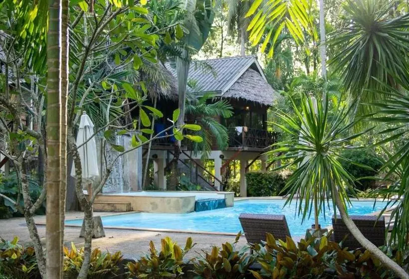 ホテル Garden Chalets Koh Lanta