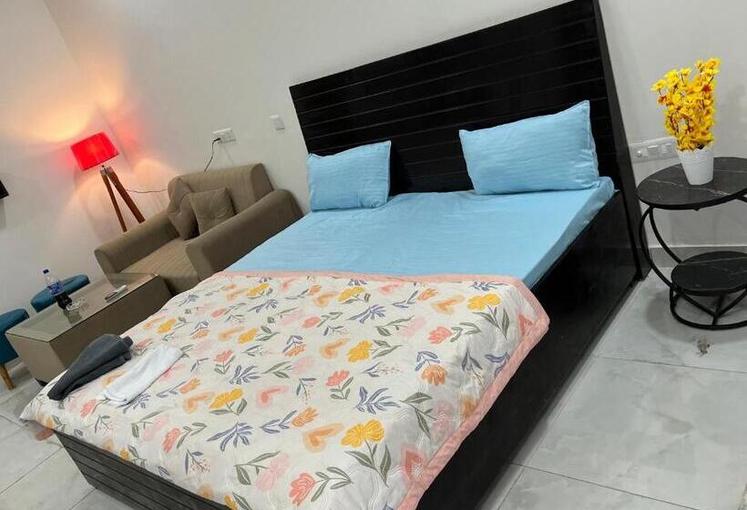 酒店 Meadow Suites ! Comfortable Stay