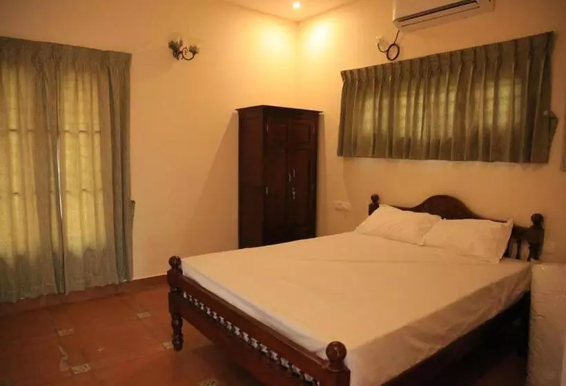 ホテル Ponni Homestay Kumbakonam