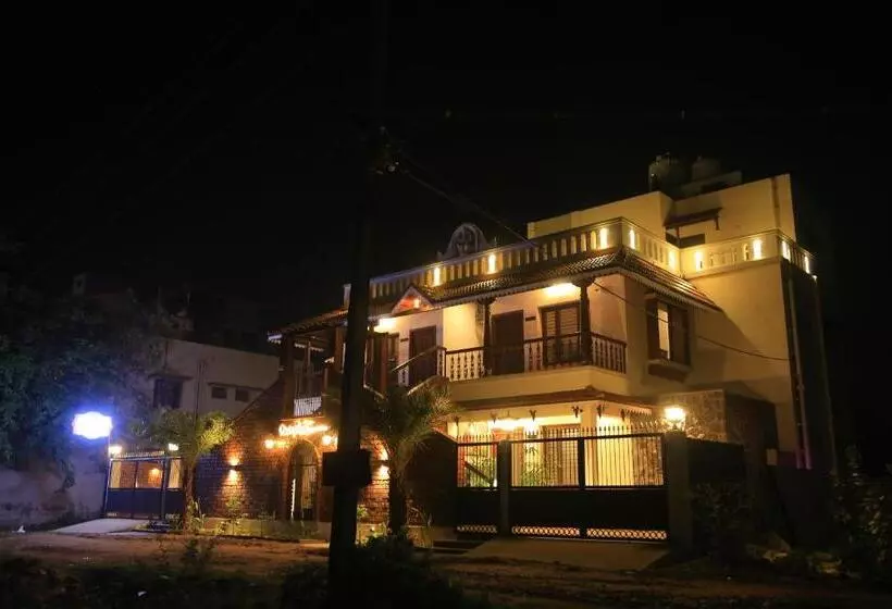 ホテル Ponni Homestay Kumbakonam