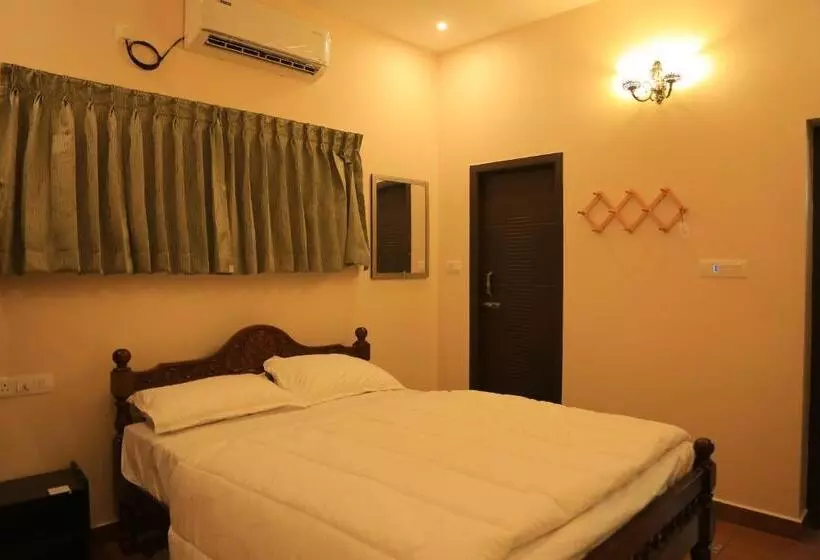 ホテル Ponni Homestay Kumbakonam