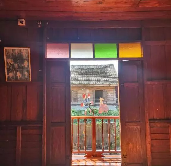 ホテル Suksomboon