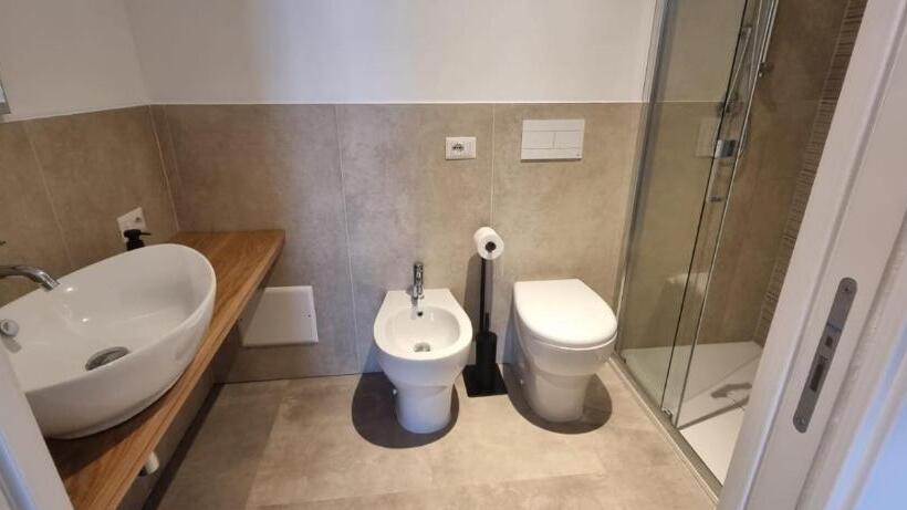 펜션 Anthias Rooms Affittacamere