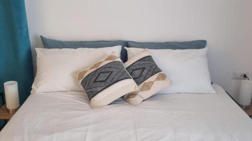 펜션 Anthias Rooms Affittacamere