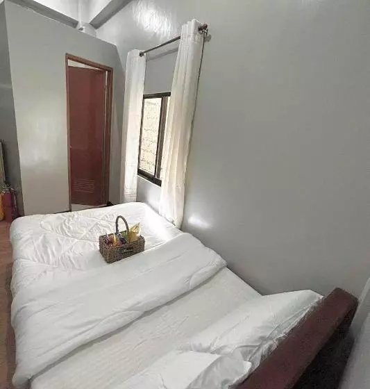 ペンション Benkz Apartment