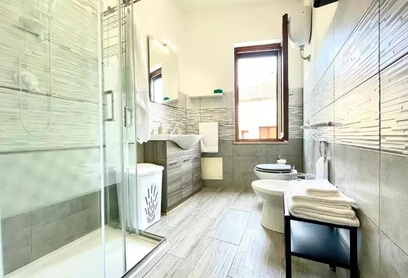 ペンション Bonora Suites