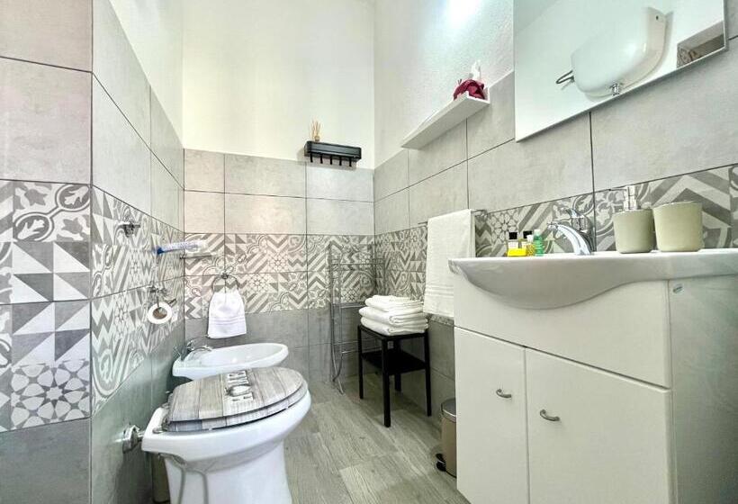 Пансион Bonora Suites