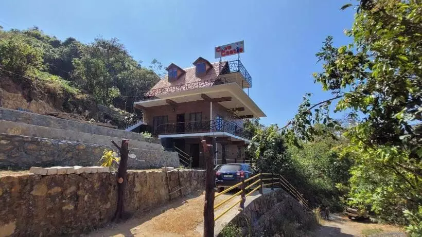 ペンション Cave Castle Panchalimedu