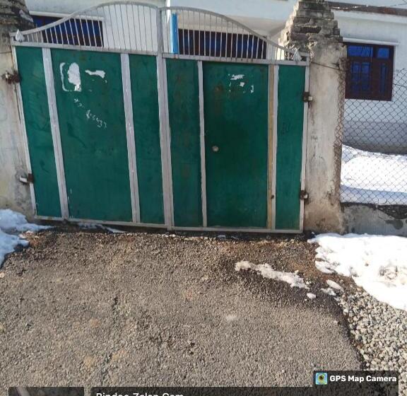 פנסיון Malik Guest House