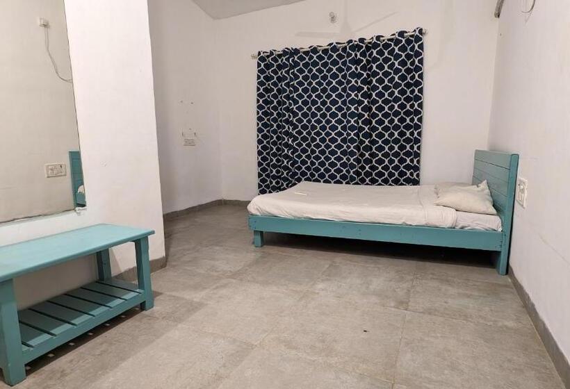 膳宿费 The Banana Leaf