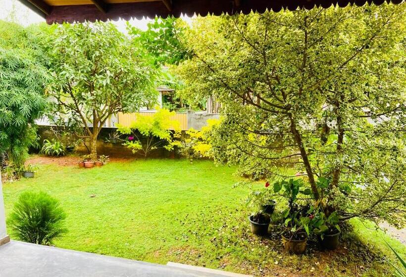 Pensione Uma Nature Villa