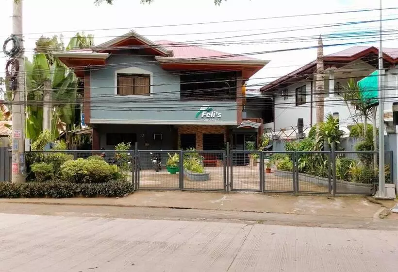 Retkeilymaja Felli`s Guest House