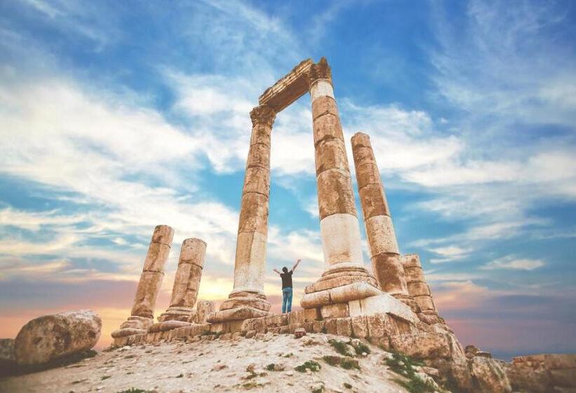 تختخواب و صبحانه Post