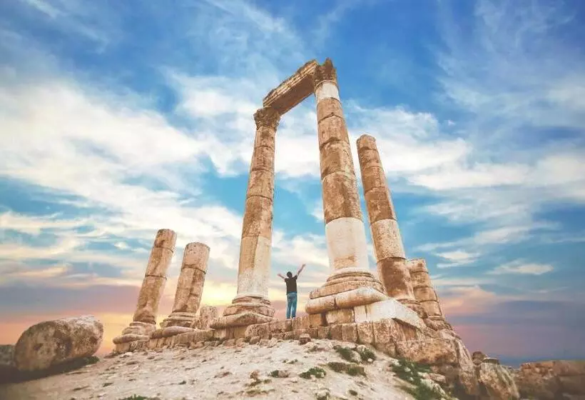 تختخواب و صبحانه Post