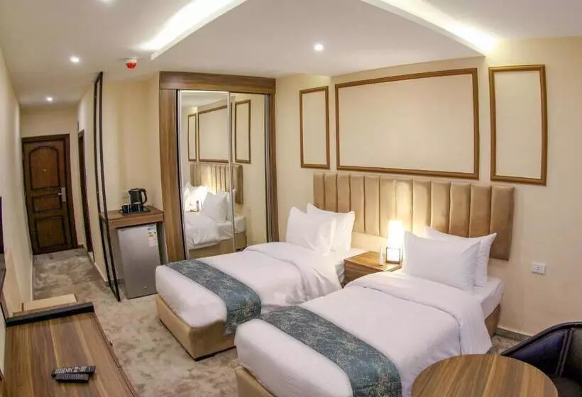 تختخواب و صبحانه Post