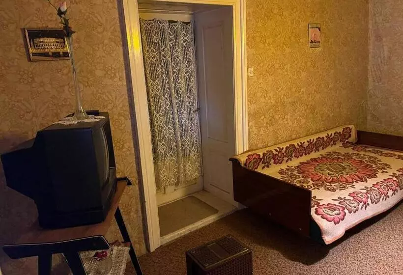 تختخواب و صبحانه Room From Subotica Center By Bus 26