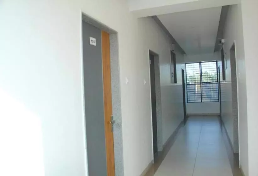 Hotelli Ambai Executive