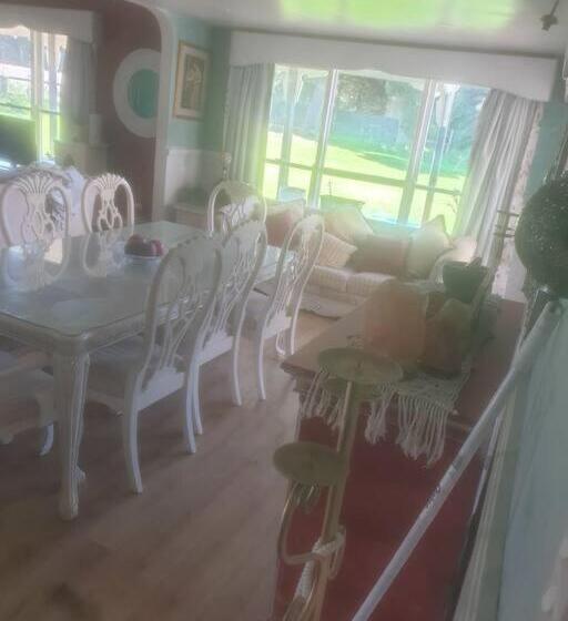 ホテル Cosy Homestead