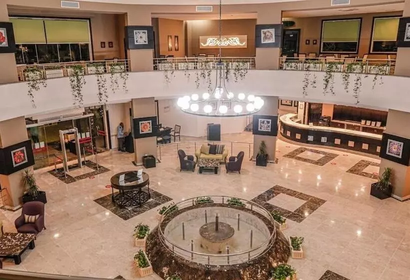 هتل Apartment At Karma Aqua Beach Resort