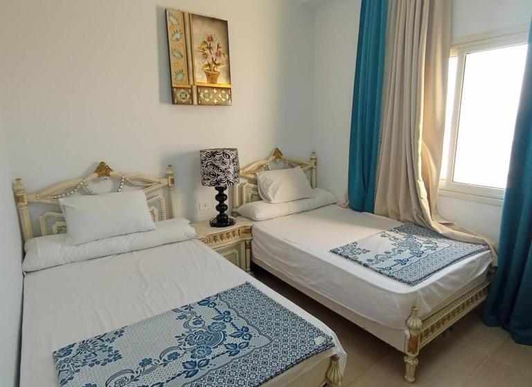 هتل Apartment At Karma Aqua Beach Resort