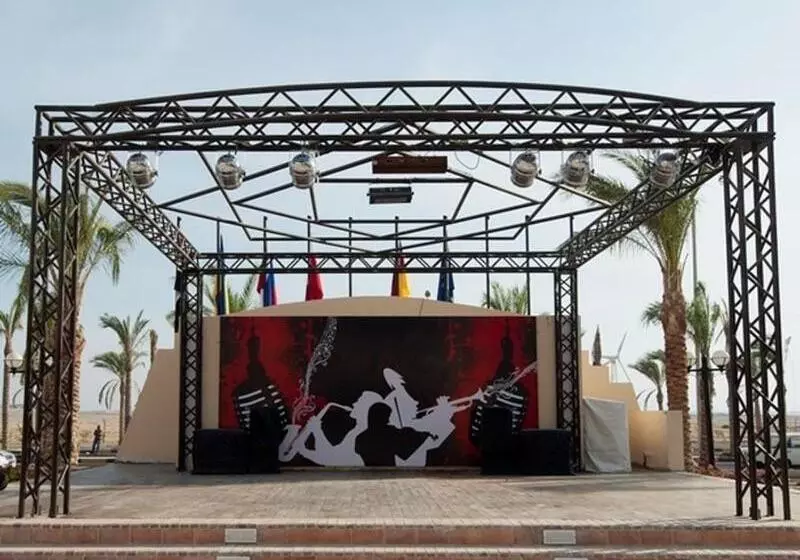 هتل Apartment At Karma Aqua Beach Resort