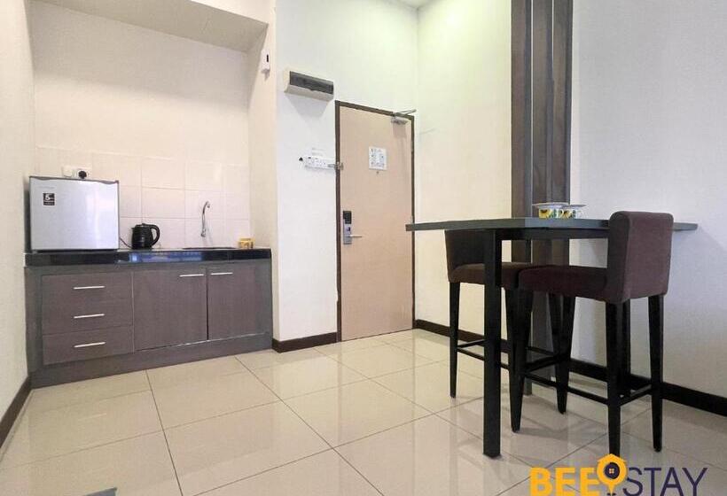 هتل Melaka Biggest Water Themepark Pool With Free Tickets In Bukit Katil