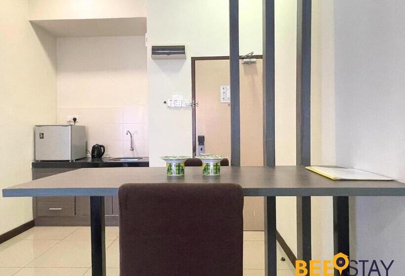 هتل Melaka Biggest Water Themepark Pool With Free Tickets In Bukit Katil