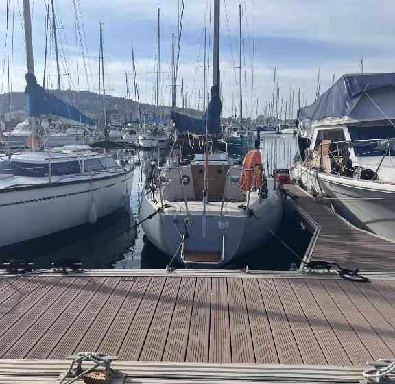 هتل Nuits Enchantées Sur Les Flots Embarquez Pour Une Aventure Inédite à Sète