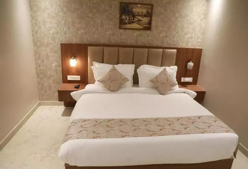 Hotel Ramta Continental