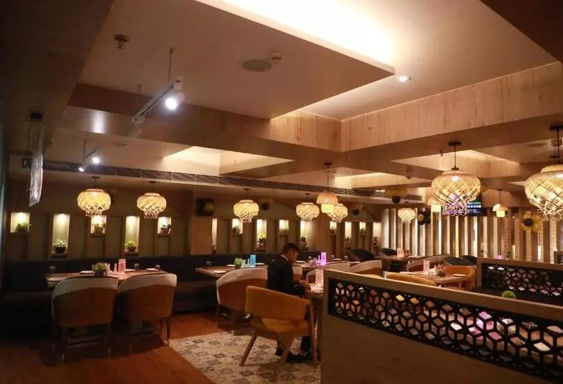 Hotel Ramta Continental