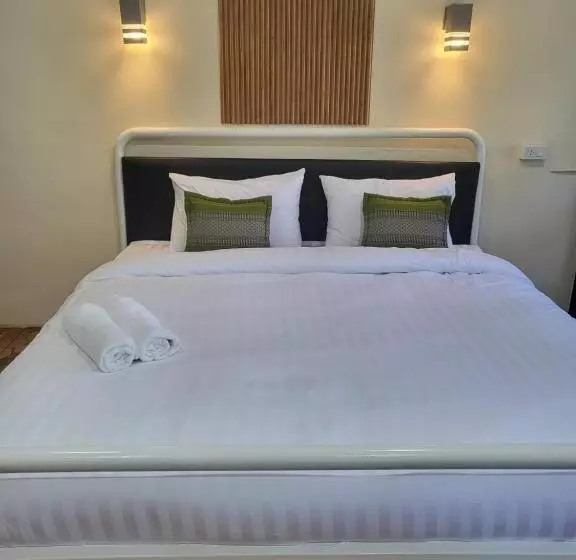 هتل River Pool Villa