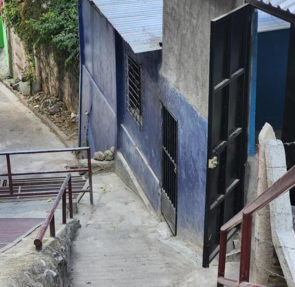 پانسیون Hadassah