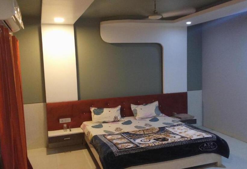 Pensão Opera And Restaurants