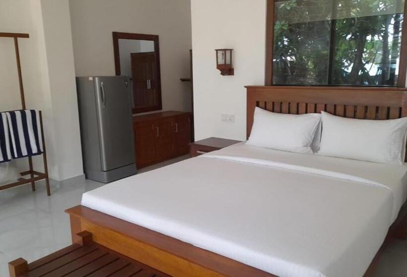 Pensione Oruwa Turtle Beach Villa