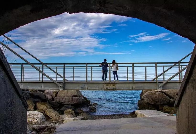 Aamiaismajoitus (B&B) Acquamarina