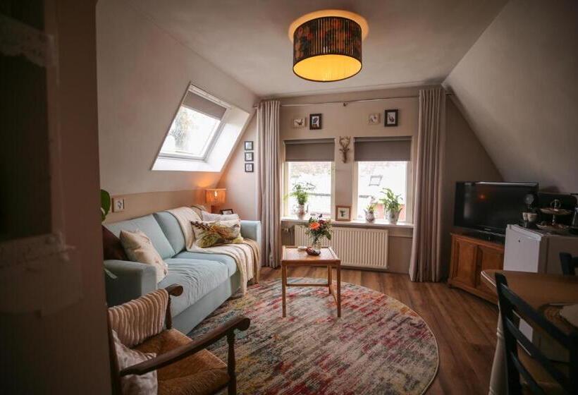 Bed & Breakfast Appartement D Ambacht