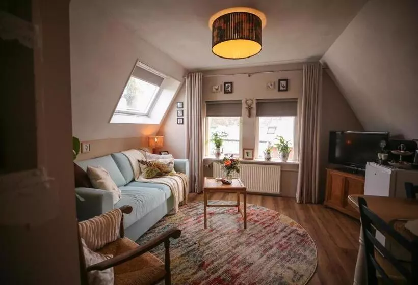 Bed & Breakfast   Appartement D Ambacht