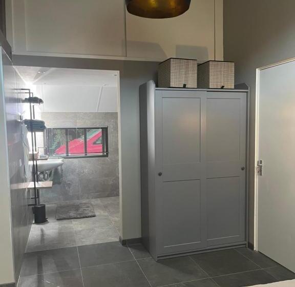 Bed & Breakfast+ De Kooimolen