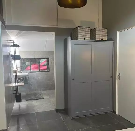 Bed & Breakfast+ De Kooimolen