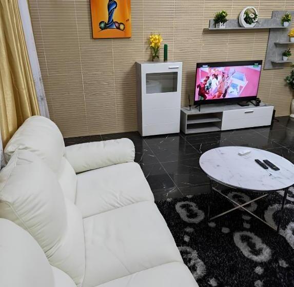 هتل Bénin Booking Buddy