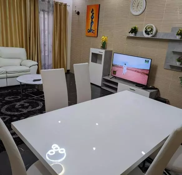 هتل Bénin Booking Buddy
