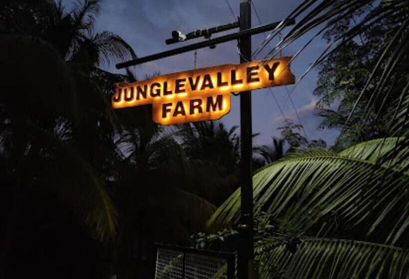 Hotel Jungle Valley Farms