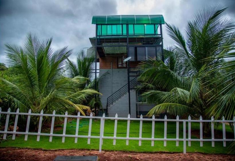 Hotel Jungle Valley Farms