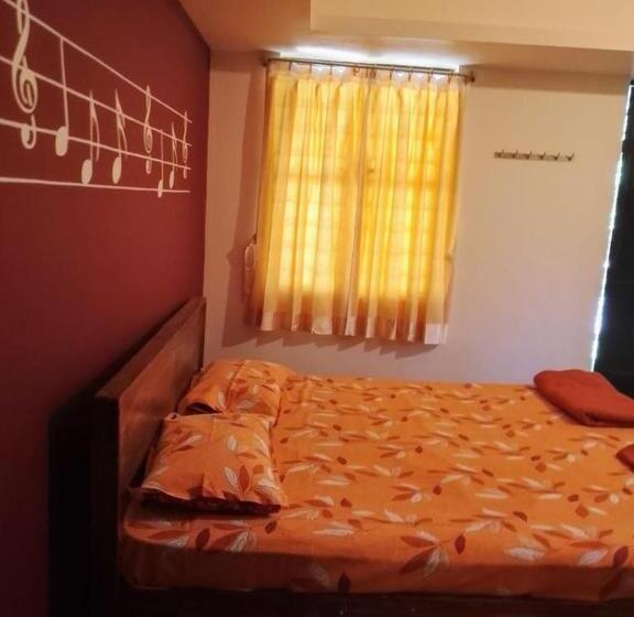 Hotel Jungle Valley Farms