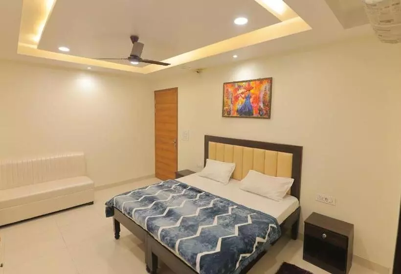 Hotelli Nova Inn By Stayapart