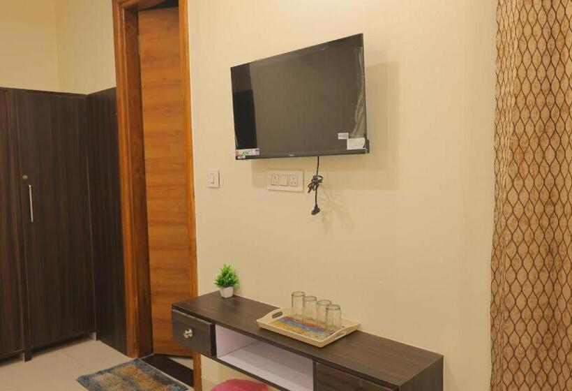 Hotel Nova Inn By Stayapart