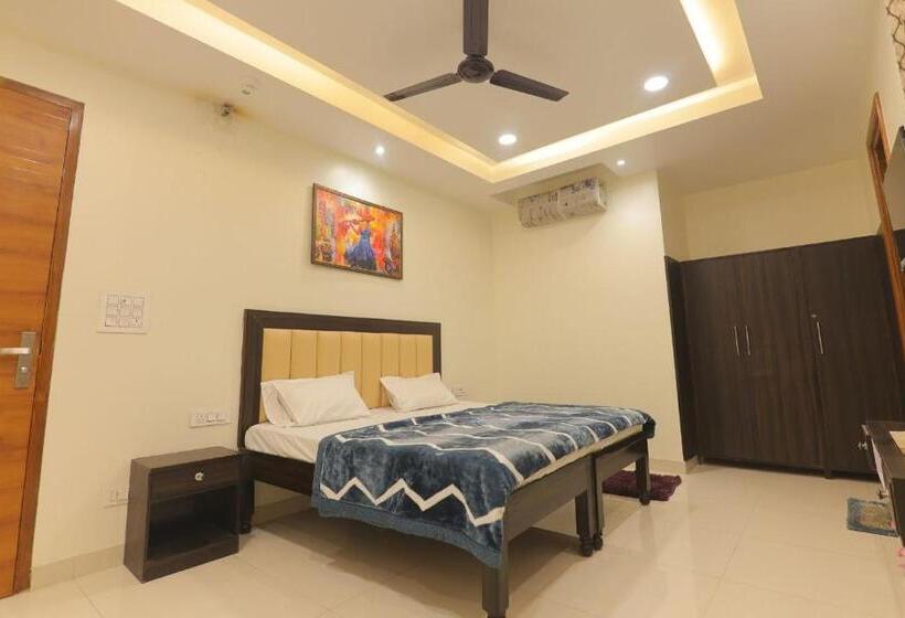 Hotel Nova Inn By Stayapart