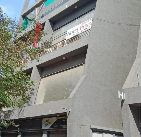 Hotelli Paris