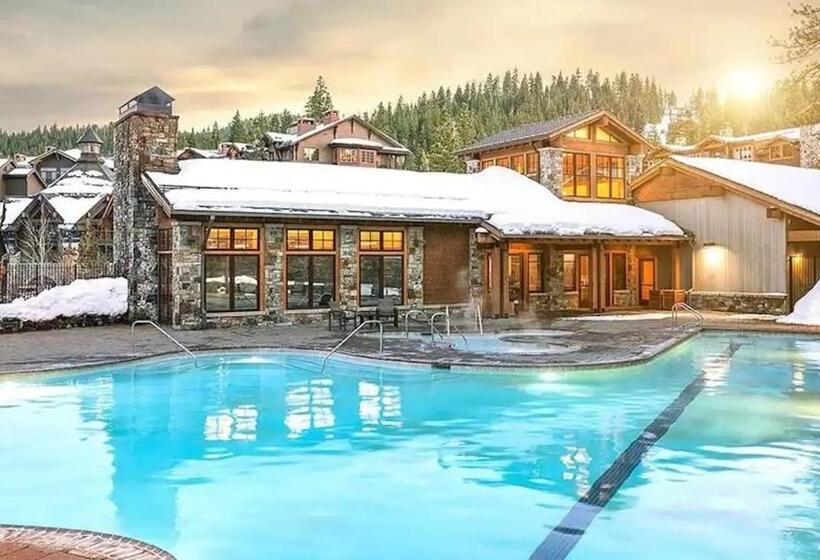 ホテル Northstar Lodge Luxury