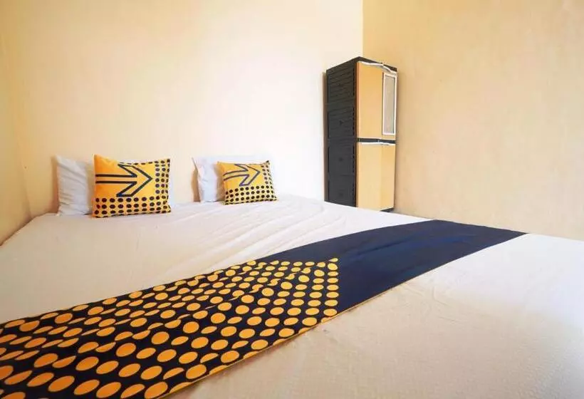 Hotelli Spot On 93685 Homestay Bu Sun Syariah